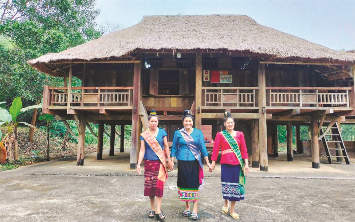 Giới thiệu văn hóa dân tộc Lào tại “Ngôi nhà chung”