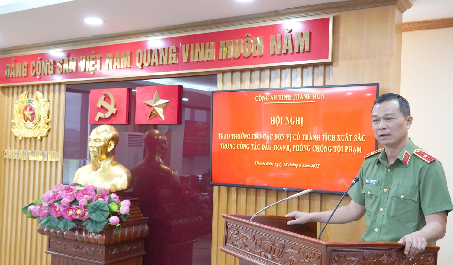 Thiếu tướng Tô Anh Dũng, Giám đốc Công an tỉnh Thanh Hóa phát biểu chỉ đạo tại Hội nghị