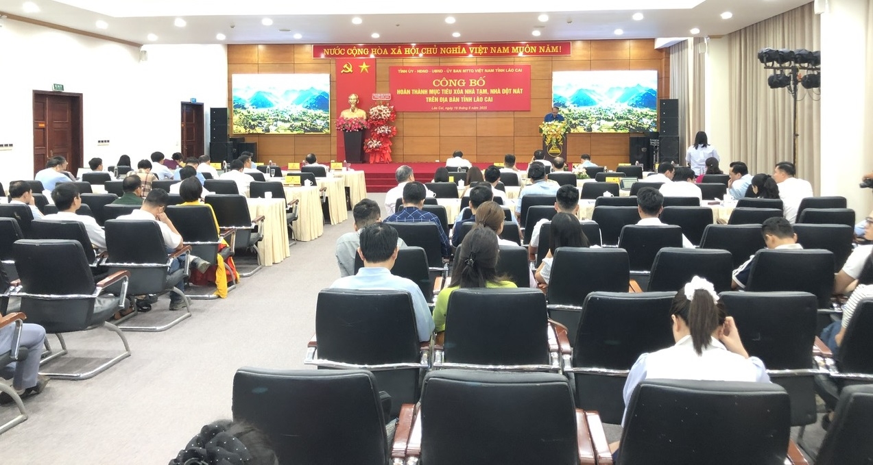 Để hoàn thành trên 10 nghìn căn nhà, tỉnh Lào Cai đã huy động cả hệ thống chính trị vào cuộc với quyết tâm cao nhất