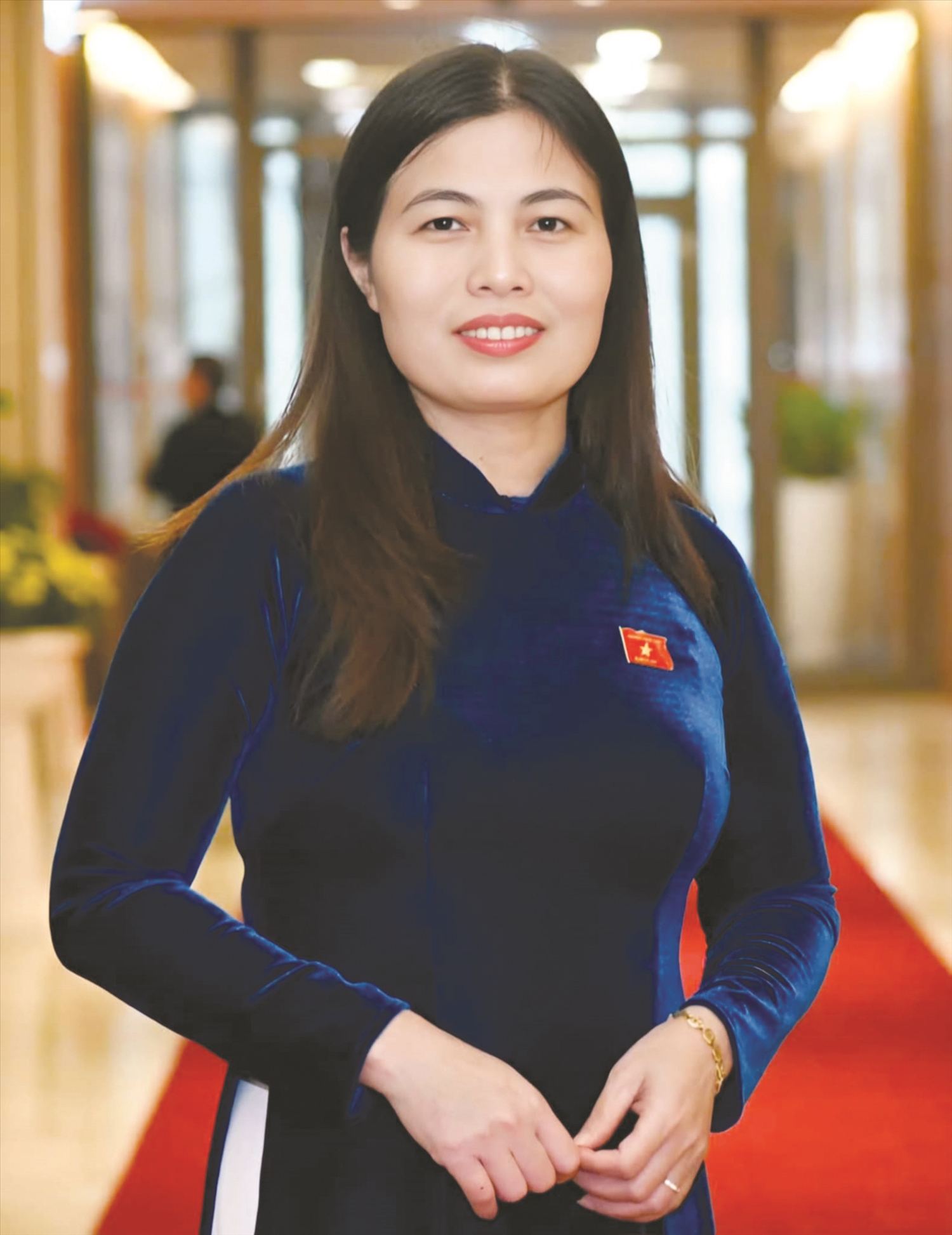  Bà Hồ Thị Minh, Đại biểu Quốc hội, Phó Giám đốc phụ trách Sở Dân tộc và Tôn giáo tỉnh Quảng Trị