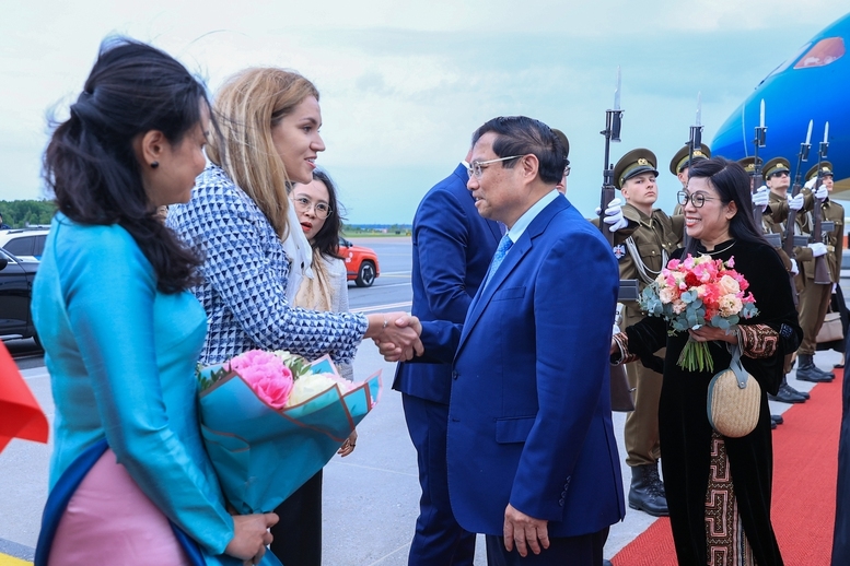 Đây là chuyến thăm đầu tiên của Thủ tướng Chính phủ Việt Nam đến Estonia kể từ khi hai nước thiết lập quan hệ ngoại giao vào năm 1992, nhằm thúc đẩy quan hệ hữu nghị và hợp tác nhiều mặt Việt Nam-Estonia lên một bước phát triển mới - Ảnh: VGP/Nhật Bắc