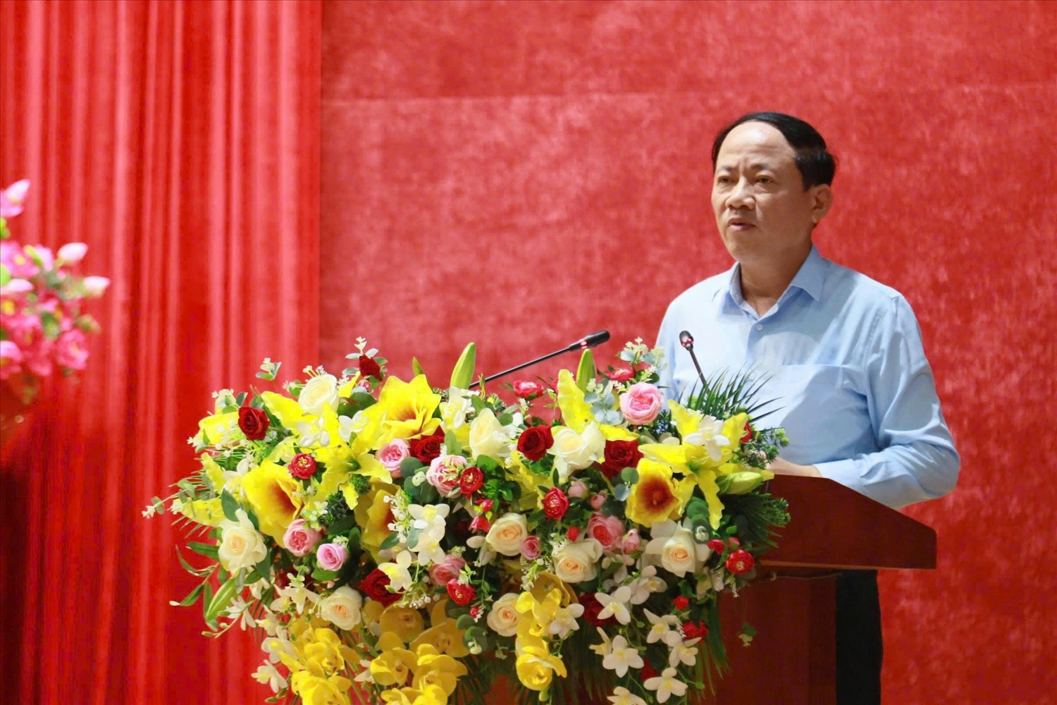 Chủ tịch UBND tỉnh Bình Định Phạm Anh Tuấn mong muốn, mỗi đồng chí lãnh đạo phải thực sự là người đứng mũi chịu sào, là hạt nhân đoàn kết