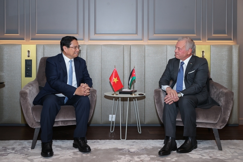 Thủ tướng Phạm Minh Chính hội kiến Quốc vương Jordan Abdullah II bin Al-Hussein - Ảnh: VGP/Nhật Bắc