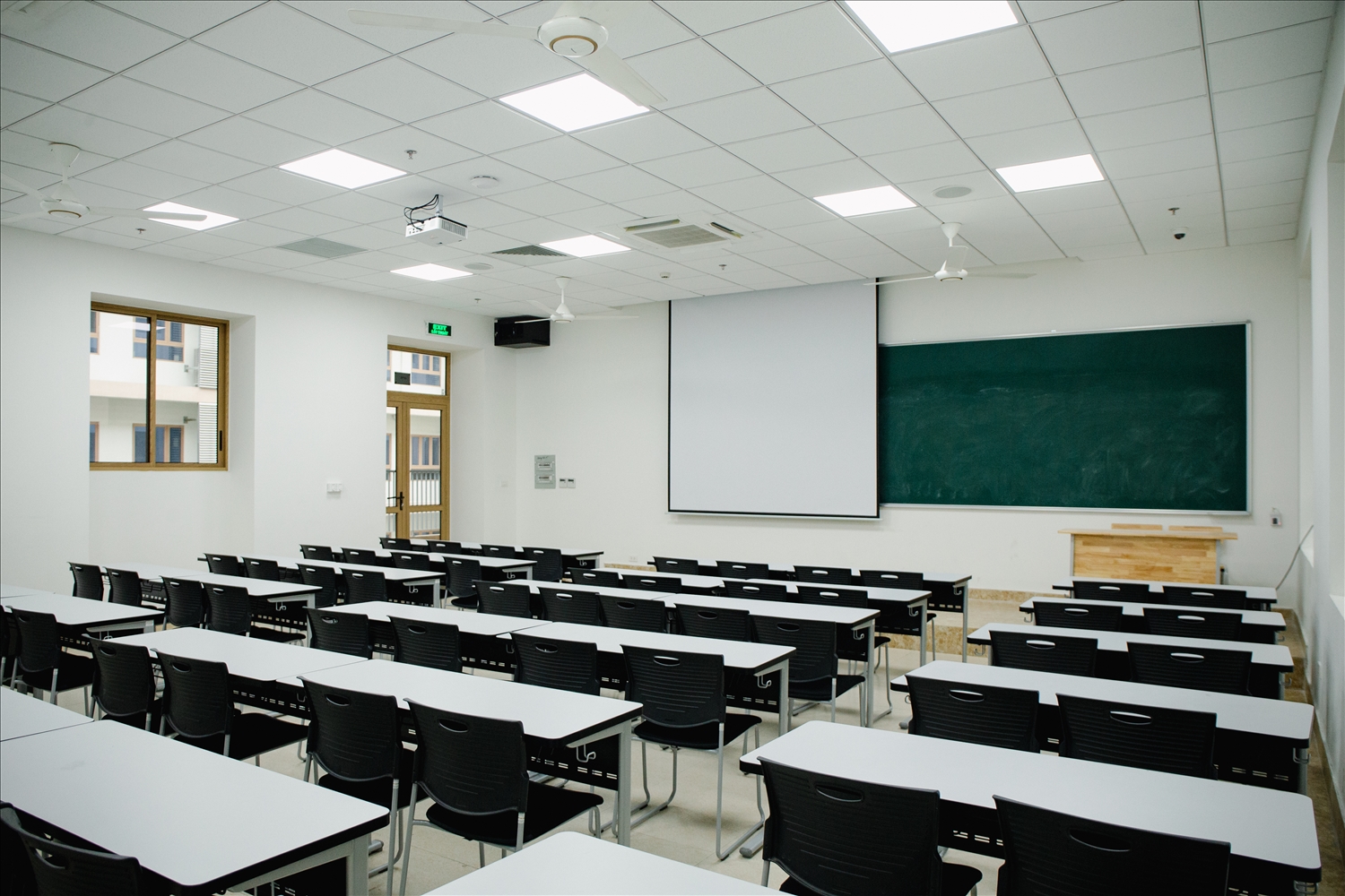 (Ban Chuyên đề-Chuyên đề của Học viện Tài chính) HỌC VIỆN TÀI CHÍNH TUYỂN SINH 2025: Tuyển sinh thế hệ công dân số – Địa chỉ vàng cho tài năng trẻ 2