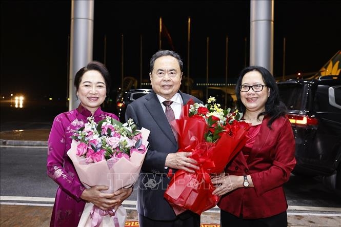 Lễ tiễn Chủ tịch Quốc hội Trần Thanh Mẫn và Phu nhân tại Sân bay Quốc tế Nội Bài, Hà Nội - Ảnh: TTXVN