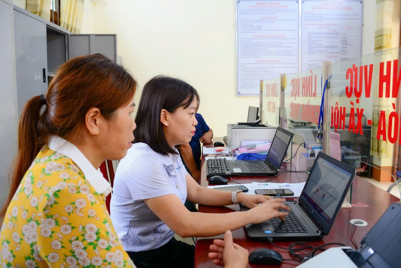 Sau gần một tháng vận hành mô hình trung tâm phục vụ hành chính công các xã, phường tại Lạng Sơn đã đem lại những hiệu ứng tích cực