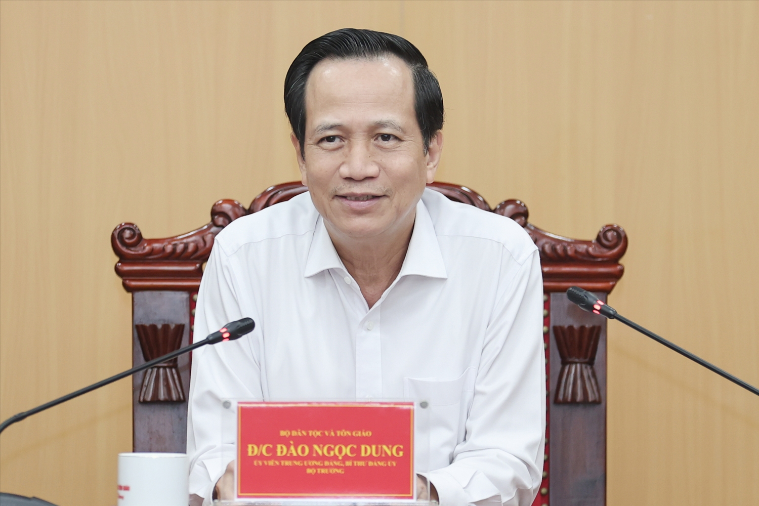 Bí thư Đảng ủy, Bộ trưởng Bộ Dân tộc và Tôn giáo Đào Ngọc Dung chủ trì Hội nghị - Ảnh Lê Anh Dũng