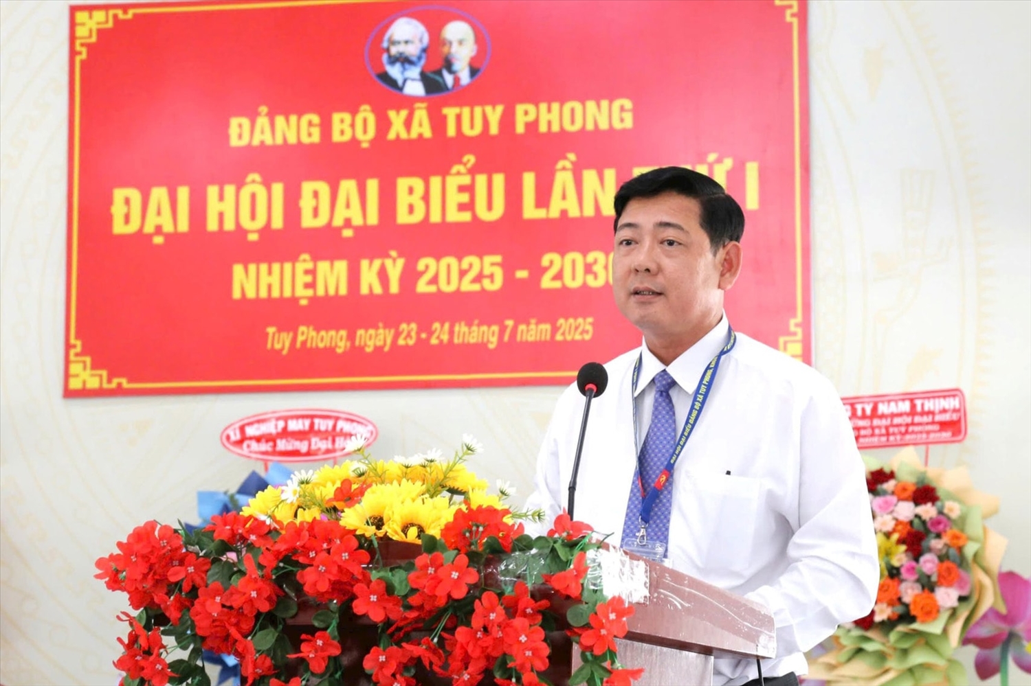 Phó Chủ tịch Thường trực HĐND tỉnh Lâm Đồng Tiêu Hồng Phúc phát biểu chỉ đạo tại Đại hội đại biểu Đảng bộ xã Tuy Phong lần thứ nhất, nhiệm kỳ 2025 – 2030 tổ chức ngày 24/7.