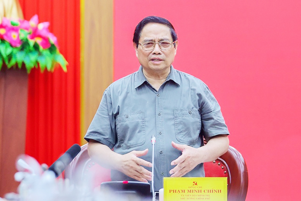 Thủ tướng Phạm Minh Chính phát biểu tại cuộc làm việc với Ban Thường vụ Tỉnh ủy Quảng Trị - Ảnh: VGP/Nhật Bắc