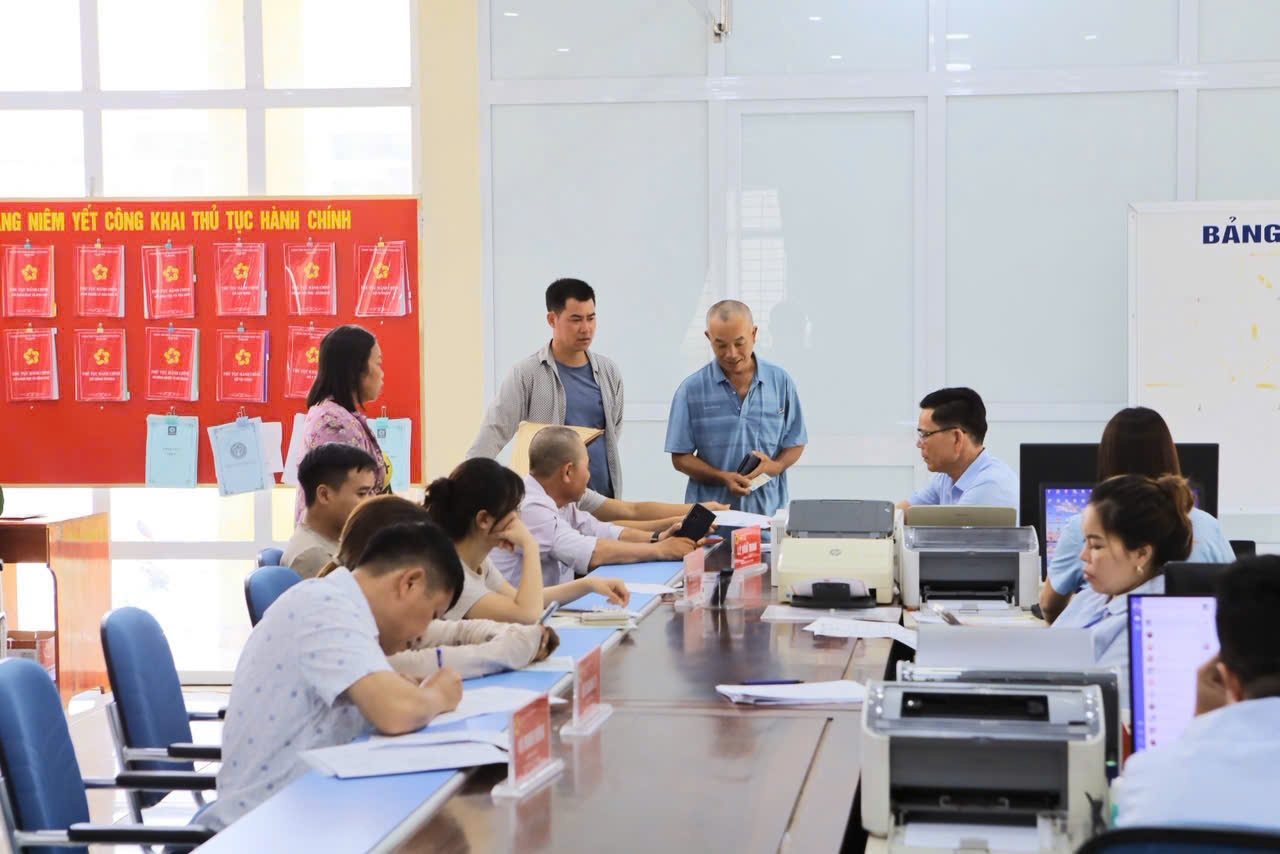 Chính quyền gần dân – người dân tin chính quyền