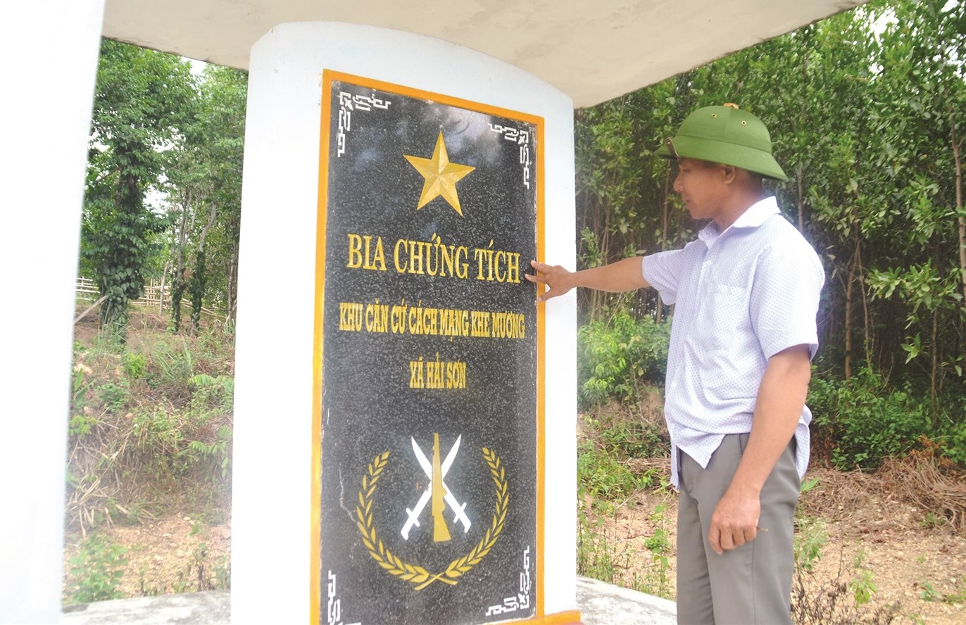 Bia chứng tích khu căn cứ cách mạng Khe Mương được địa phương và người dân xem là biểu tượng tự hào về quê hương giàu truyền thống cách mạng