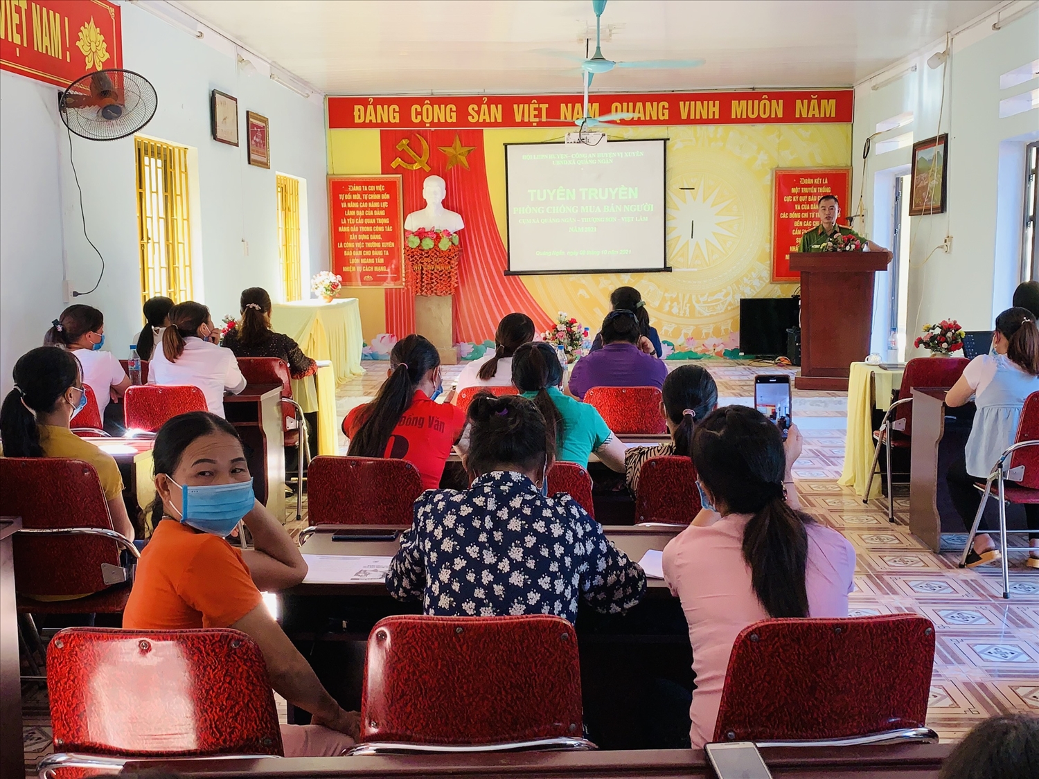 Tuyên truyền, nâng cao nhận thức cho Nhân dân là một trong những giải pháp quan trọng trong phòng chống MBN (Ảnh TL)