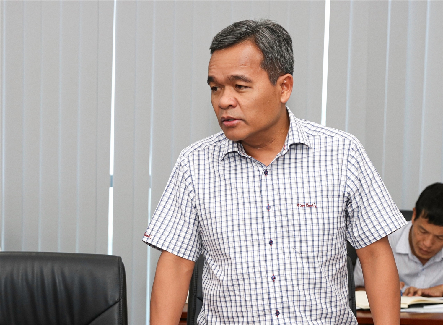Thứ trưởng Thường trực Bộ Dân tộc và Tôn giáo Hồ Văn Niên phát biểu tại cuộc họp - Ảnh: Tuấn Ninh
