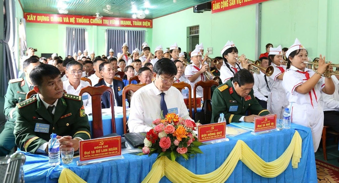 Quang cảnh Đại hội đại biểu Đảng bộ xã Ia Lốp (ảnh: Lê Hường)