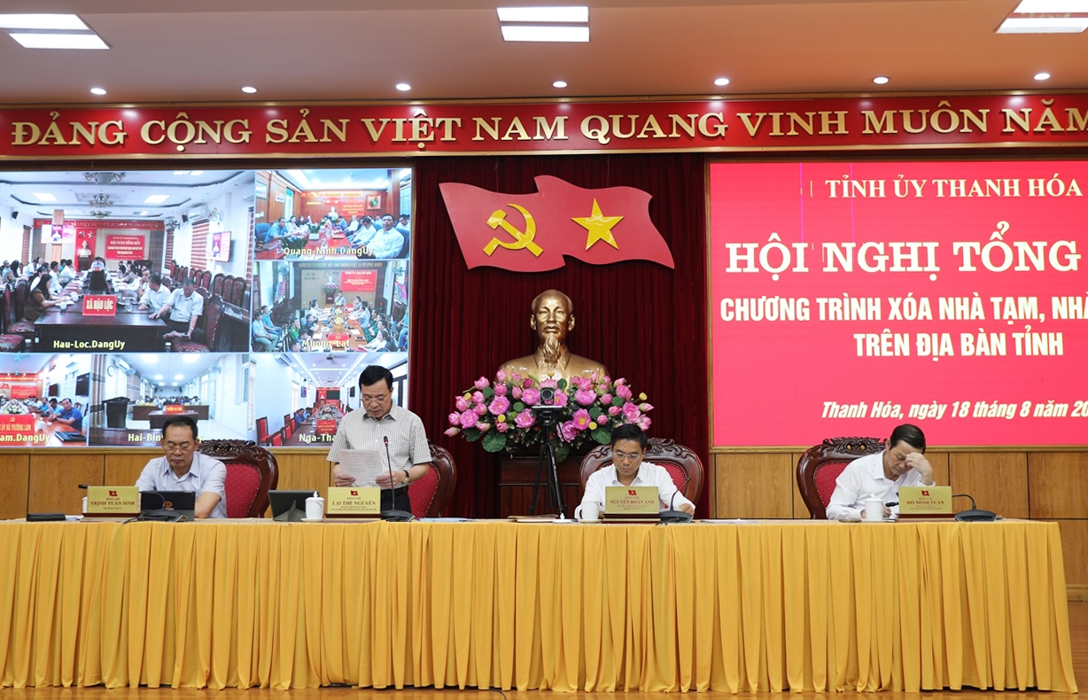 Đoàn Chủ tịch điều hành phần thảo luận tại Hội nghị. (Ảnh PV)