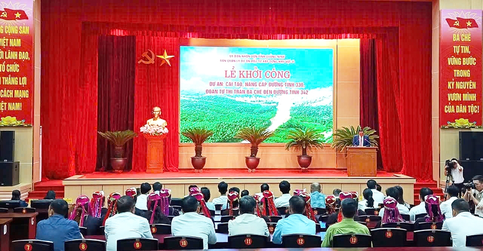 Toàn cảnh Lễ khởi công Dự án cải tạo, nâng cấp đường tỉnh 330 