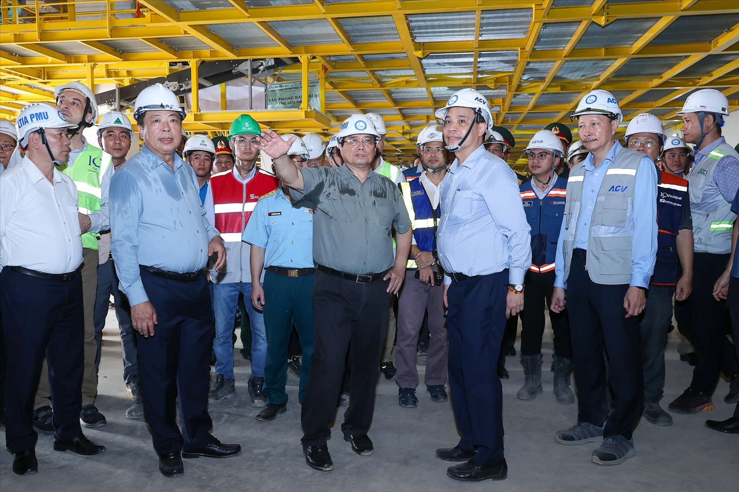 Theo Thủ tướng, việc hoàn thành dự án, đưa vào khai thác sớm có nhiều ý nghĩa quan trọng - Ảnh: VGP/Nhật Bắc