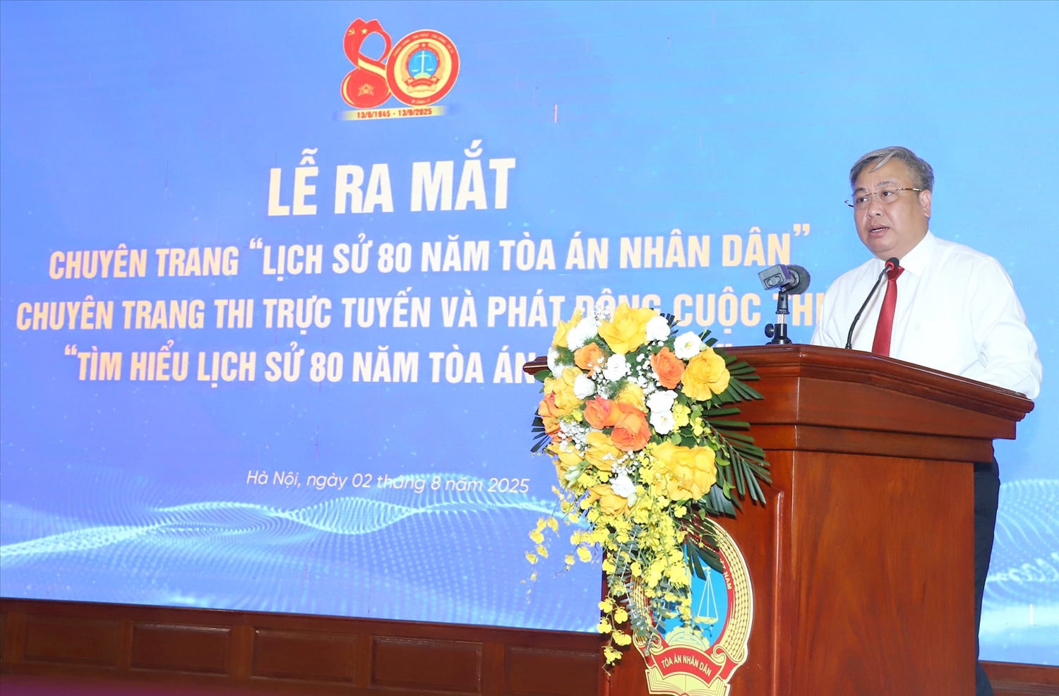 Phó Chánh án Tòa án Nhân dân tối cao Phạm Quốc Hưng phát biểu tại buổi lễ