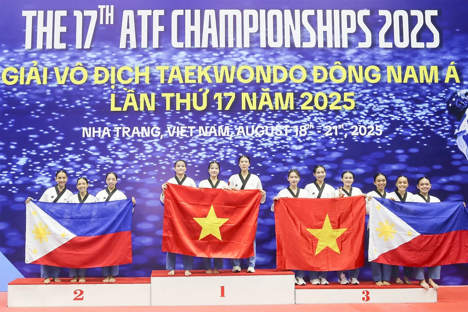 Các đội tuyển nữ Việt Nam đạt thành tích cao tại giải.