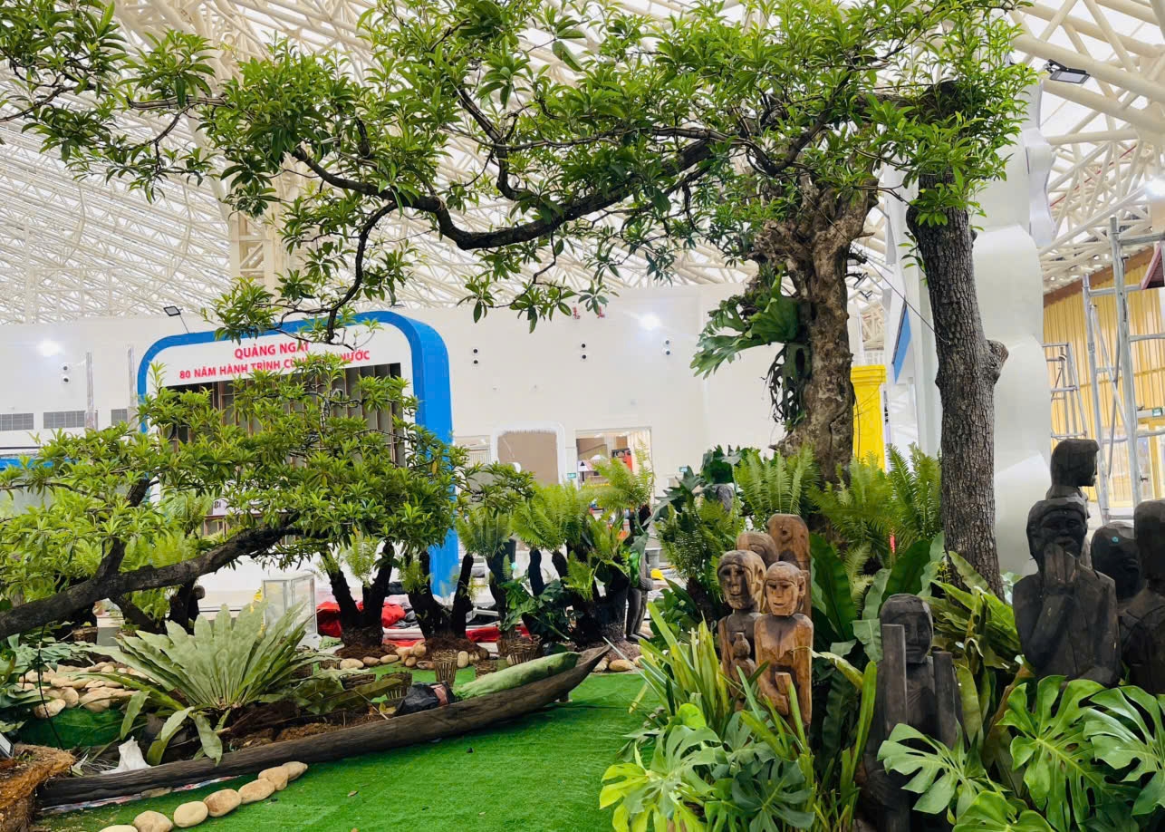 Không gian trưng bày tỉnh Quảng Ngãi tại Triển lãm thành tựu đất nước 80 năm Hành trình Độc lập - Tự do - Hạnh phúc đã xây dựng cơ bản hoàn thành. (Ảnh: Sở VH,TT&DL tỉnh Quảng Ngãi)