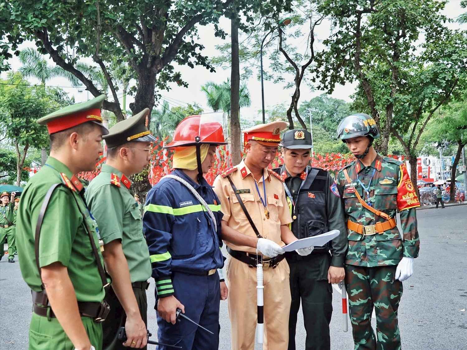 Công an TP. Hà Nội phối hợp chặt chẽ với các lực lượng bảo đảm tuyệt đối an ninh, an toàn tổng hợp luyện diễu binh, diễu hành lần thứ 2 (Ảnh: MH).