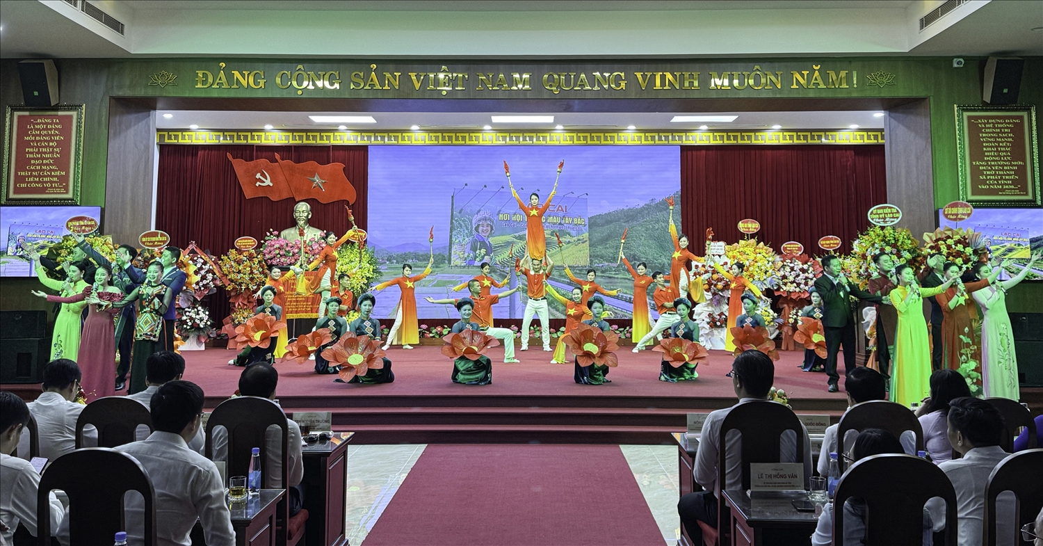 Quang cảnh buổi lễ (Ảnh: Tuấn Ninh)