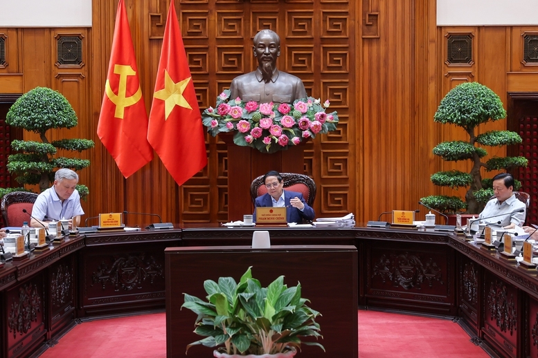 Theo Thủ tướng, cần khuyến khích, phát huy sự sáng tạo, tính độc đáo, tinh thần thi đua giữa các bộ, ngành, địa phương, cơ quan, đơn vị tham gia Triển lãm - Ảnh: VGP/Nhật Bắc