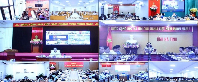 Vừa qua, Bộ Giáo dục và Đào tạo (GD-ĐT) tổ chức hội nghị toàn quốc nhằm triển khai phân cấp quản lý nhà nước về giáo dục trong bối cảnh thực hiện mô hình chính quyền địa phương hai cấp. Hội nghị được tổ chức theo hình thức trực tiếp kết hợp trực tuyến, kết nối tới hơn 3.000 điểm cầu xã/phường, với khoảng 90% trong số 50.000 đại biểu là cán bộ cấp xã.