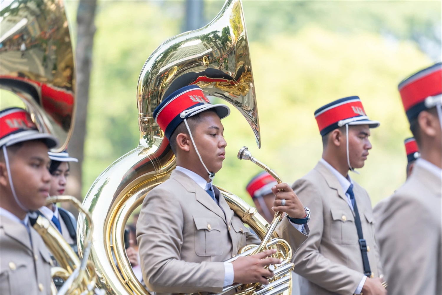 Đoàn nhạc Bộ Tư lệnh Hiến binh Vương quốc Campuchia.