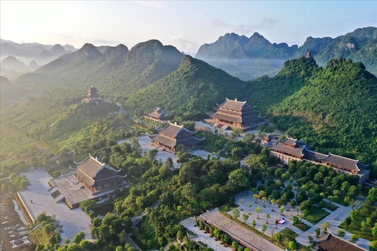 Chùa Tam Chúc tại Hà Nam (nay là Ninh Bình). Ảnh: CTV