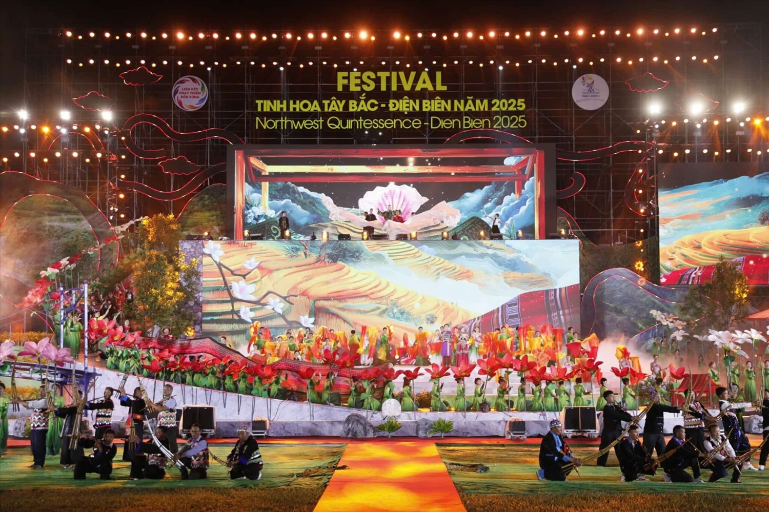 Các tiết mục biểu diễn văn nghệ tại Festival 