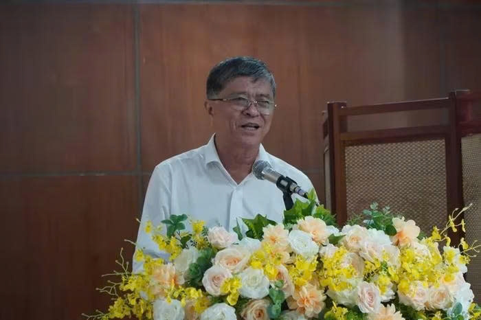 Ông Nguyễn Văn Hiếu, Giám đốc Sở GD&ĐT TP.HCM phát biểu tại hội thảo. Ảnh: CHÂN PHÚC
