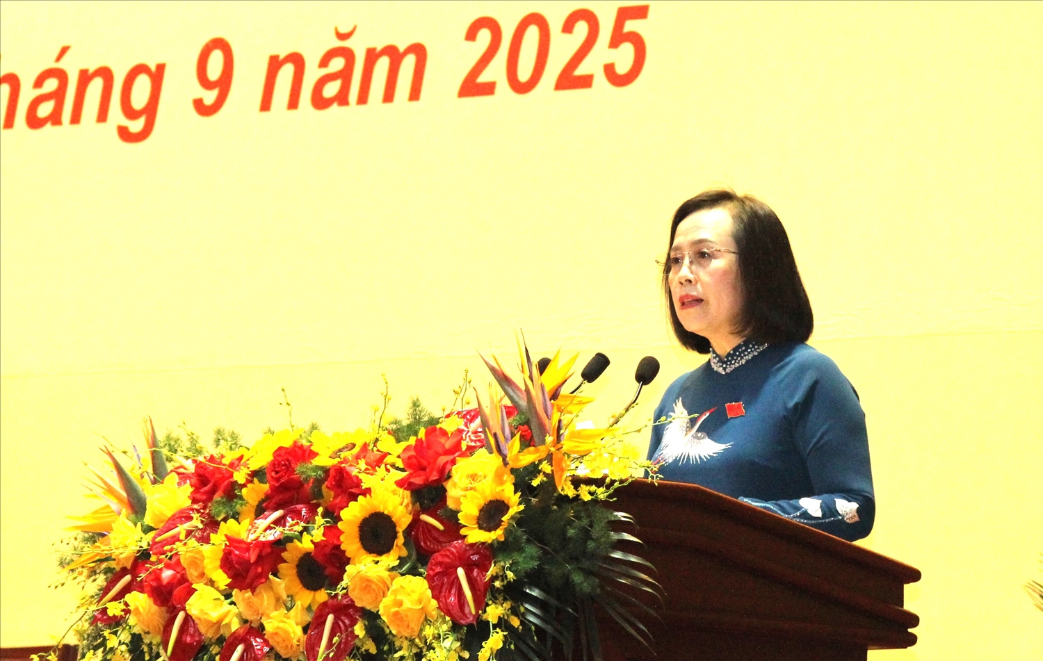 Bà Đoàn Thị Hậu, Phó Bí thư Thường trực Tỉnh ủy, Chủ tịch HĐND tỉnh Lạng Sơn phát biểu tại phiên trù bị