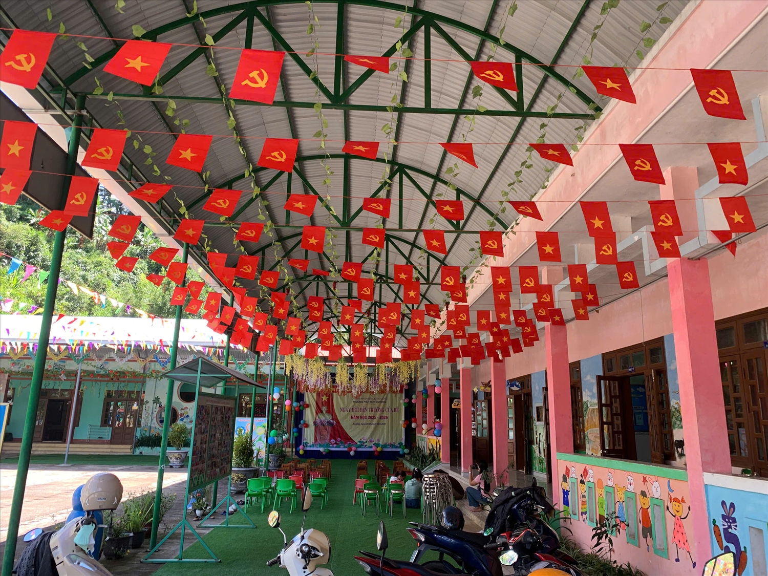 Tất cả đã sẵn sàng chào đón năm học mới.