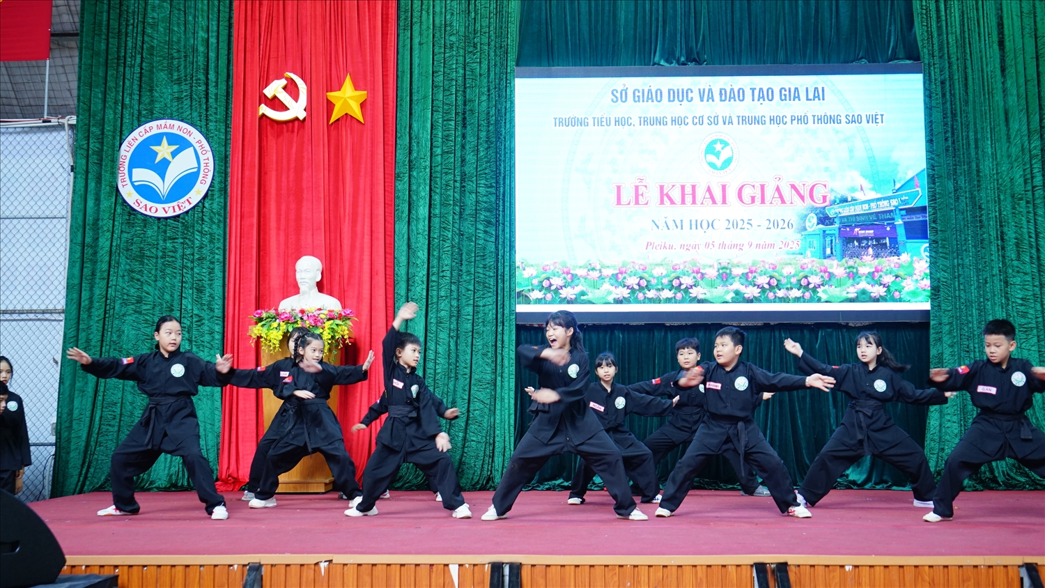 Nhà trường tạo nhiều sân chơi, câu lạc bộ bổ ích để học sinh được phát triển toàn diện