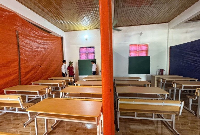 Trường PTDTBT Tiểu học Mỹ Lý 2 tận dụng các nhà văn hóa bản làm nơi dạy học tạm thời - Ảnh: Thanh Hải