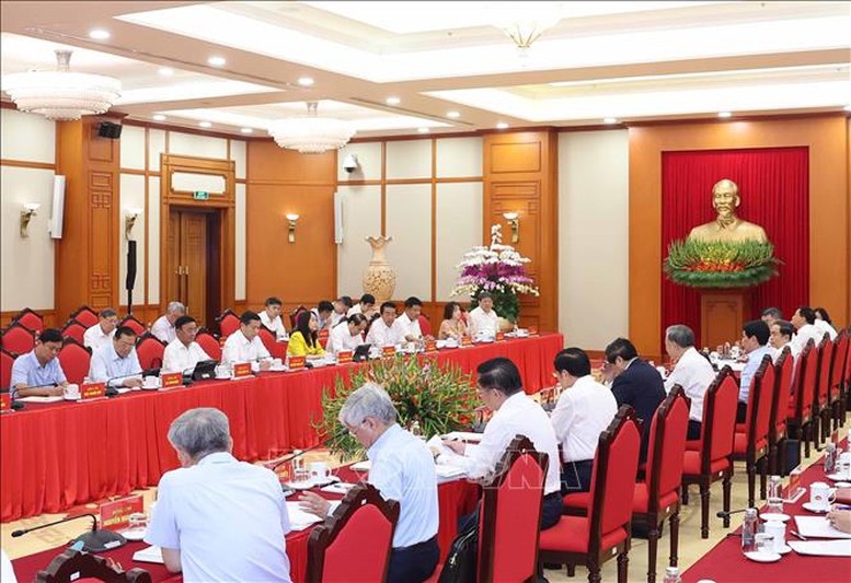 Các đại biểu tham dự buổi làm việc - Ảnh: Thống Nhất/TTXVN