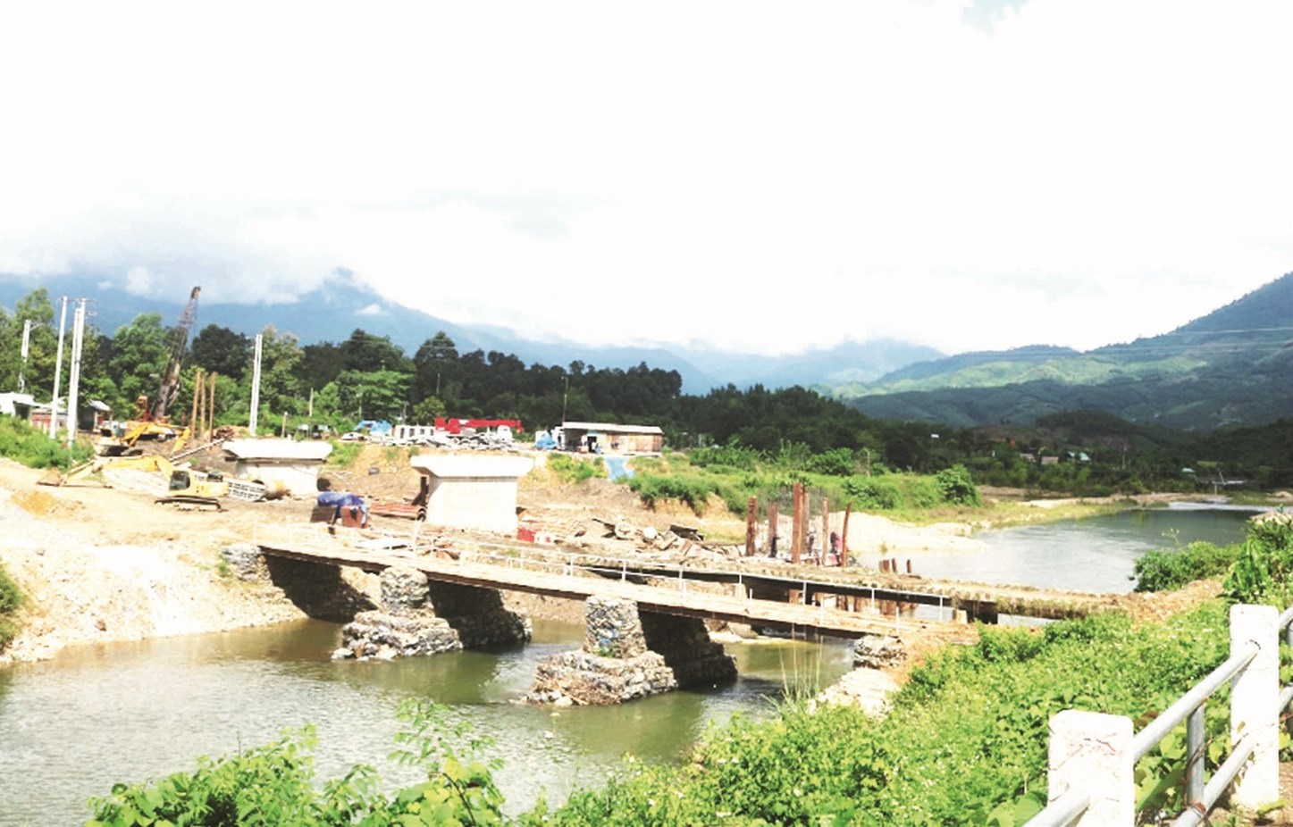 Những năm qua, tỉnh Khánh Hoà tập trung đầu tư vào hạ tầng giao thông giúp người dân đi lại thuận lợi và liên kết vùng để phát triển kinh tế