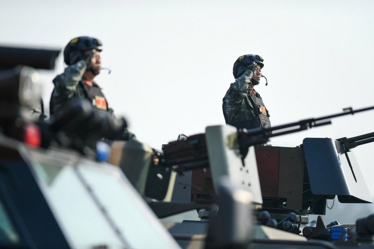 Trong mọi tình huống, lực lượng CAND kiên quyết đập tan mọi âm mưu, hoạt động phá hoại của các thế lực thù địch, đấu tranh hiệu quả với các loại tội phạm và hành vi vi phạm pháp luật; giữ vững ổn định chính trị, trật tự an toàn xã hội, góp phần bảo đảm thành công tuyệt đối của Đại hội XIV của Đảng, cũng như sự bình yên, hạnh phúc của Nhân dân (Ảnh MH).