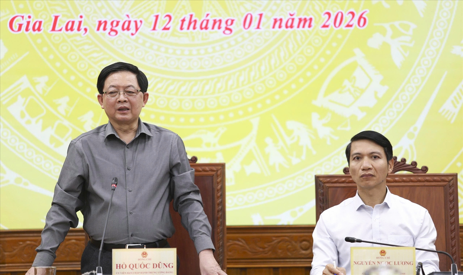 Phó Thủ tướng Hồ Quốc Dũng phát biểu tại buổi làm việc với UBND tỉnh Gia Lai về thực hiện Chiến dịch Quang Trung. (Ảnh H.Q)