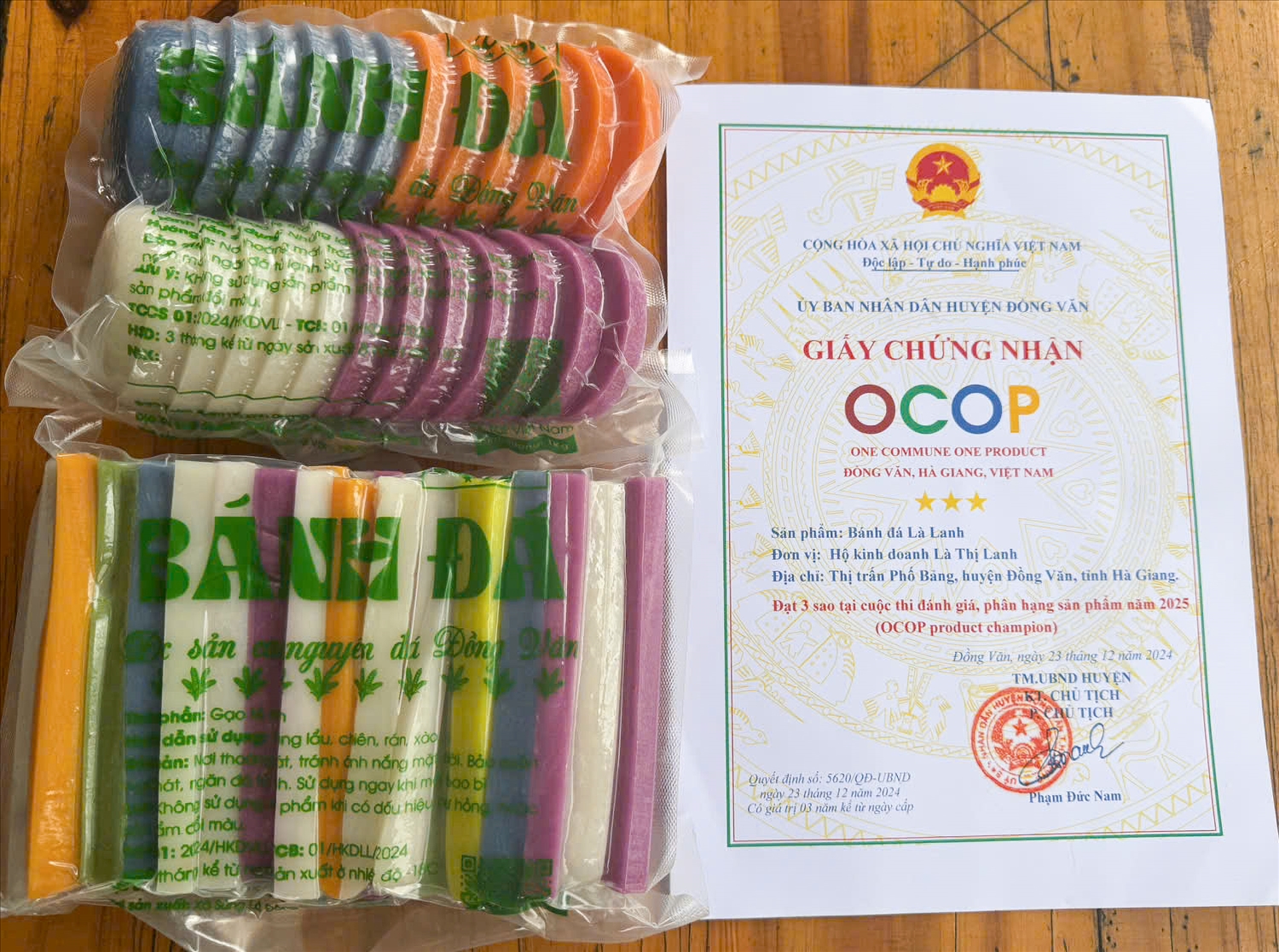 Nhờ sự nhạy bén trong nắm bắt thị trường, gia đình anh Cường – chị Lành đã giúp bánh đá Phó Bảng bước ra khỏi khuôn khổ làng nghề nhỏ lẻ, vươn tới các siêu thị, hội chợ OCOP và gian hàng thương mại điện tử