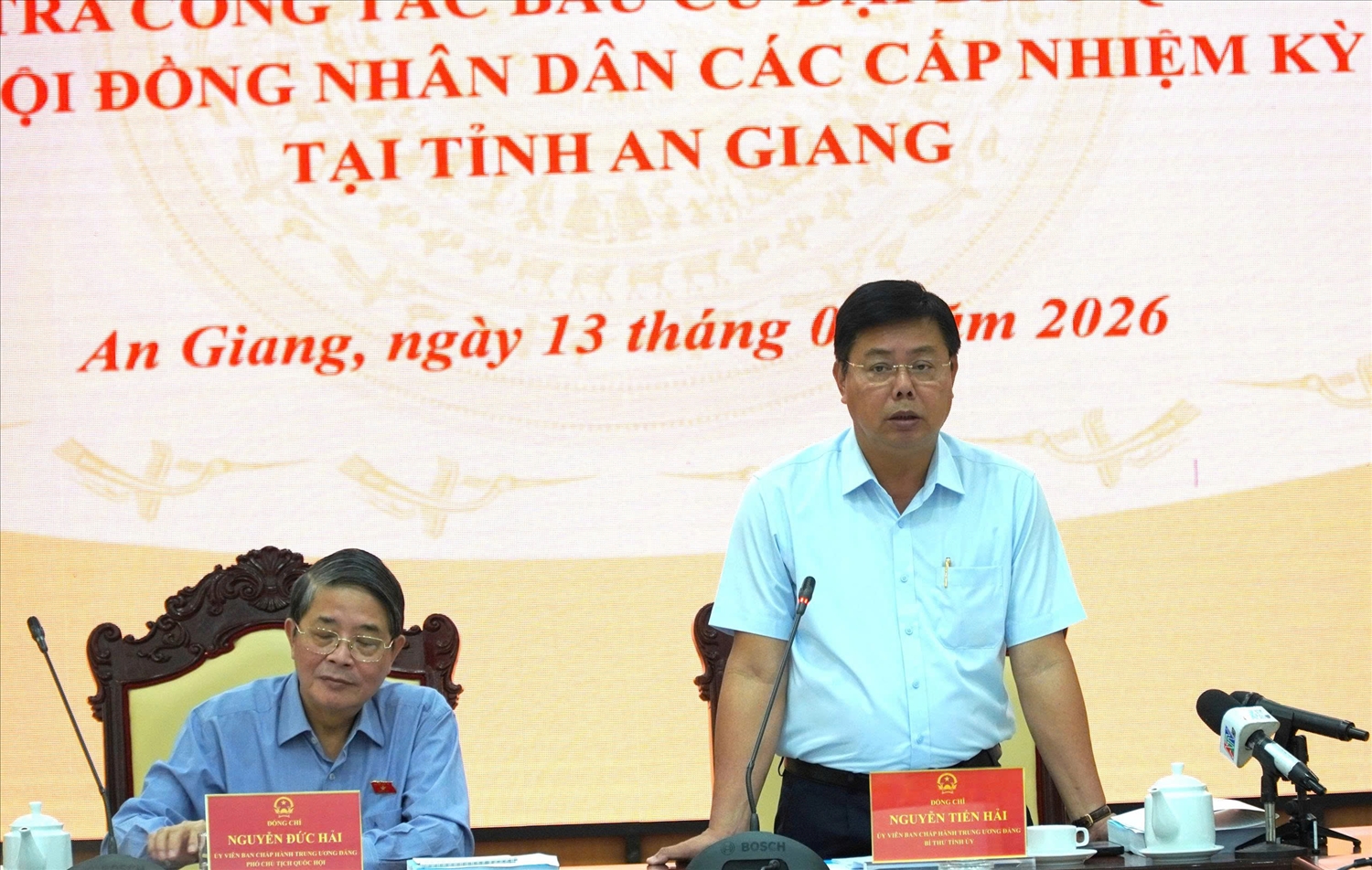 Bí thư Tỉnh ủy An Giang Nguyễn Tiến Hải phát biểu tại buổi làm việc