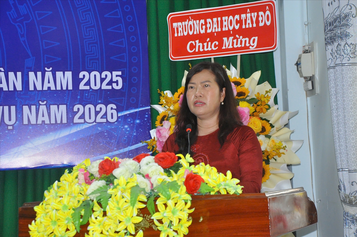 Bà Nguyễn Thị Ngọc Điệp, Phó Chủ tịch UBND thành phố Cần Thơ, chỉ đạo về đổi mới mạnh mẽ công tác đối ngoại nhân dân năm 2026