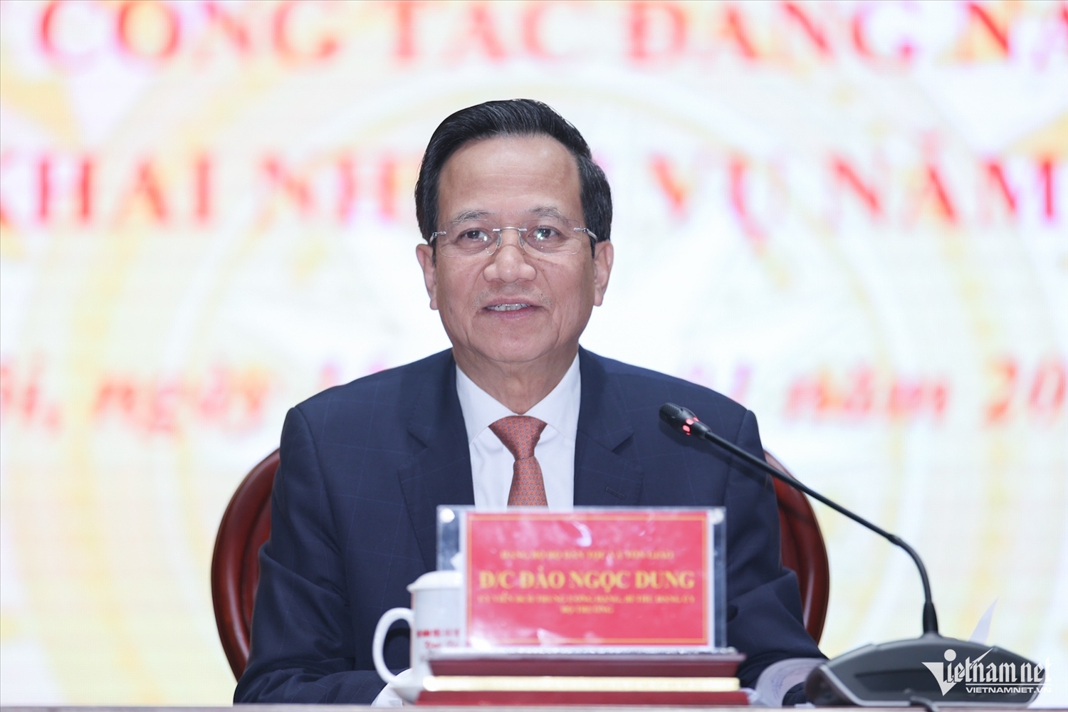 Bộ trưởng Bộ Dân tộc và Tôn giáo Đào Ngọc Dung phát biểu tại hội nghị. Ảnh: Lê Anh Dũng 