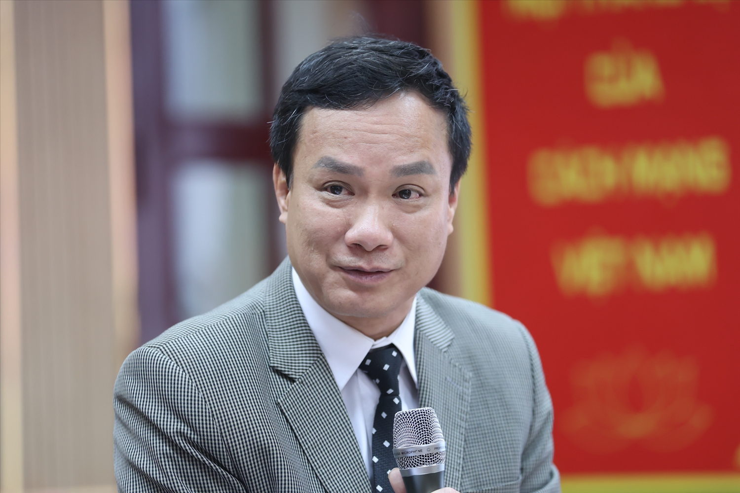 Ông Triệu Thế Hùng, Phó trưởng Ban Tư pháp, Phó Chủ nhiệm Ủy ban Văn hóa và Xã hội của Quốc hội, đánh giá cao hồ sơ dự thảo Luật do Ban Tôn giáo Chính phủ – Bộ Dân tộc và Tôn giáo xây dựng