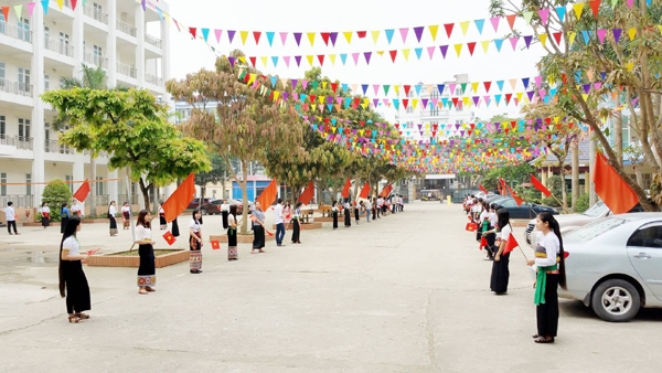 Dự thảo của Bộ GD&ĐT nêu rõ, trường dự bị đại học có nhiệm vụ xây dựng kế hoạch phát triển nhà trường; kế hoạch giáo dục của nhà trường theo năm học và tổ chức thực hiện (Ảnh MH).