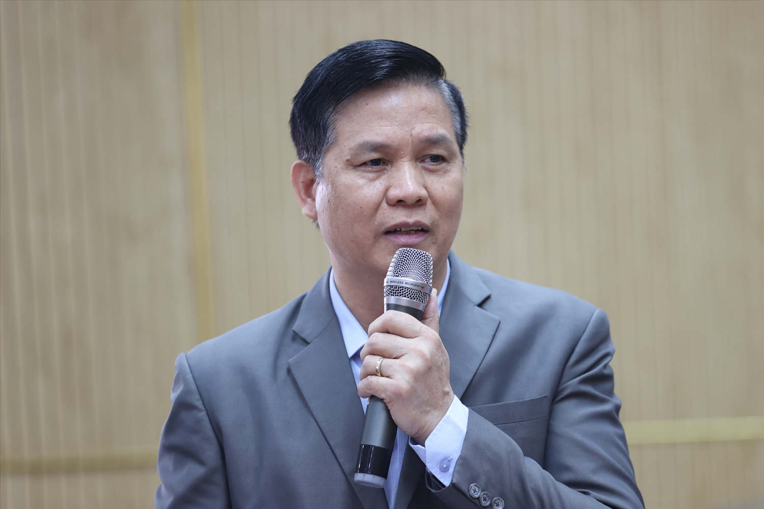 Mục sư Nguyễn Hữu Mạc, Hội thánh tin lành miền Bắc phát biểu tại Hội nghị