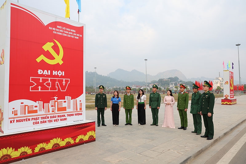 Đồng bào các dân tộc tỉnh Sơn La gửi gắm niềm tin, kỳ vọng trước sự kiện chính trị trọng đại của đất nước (Ảnh TL)