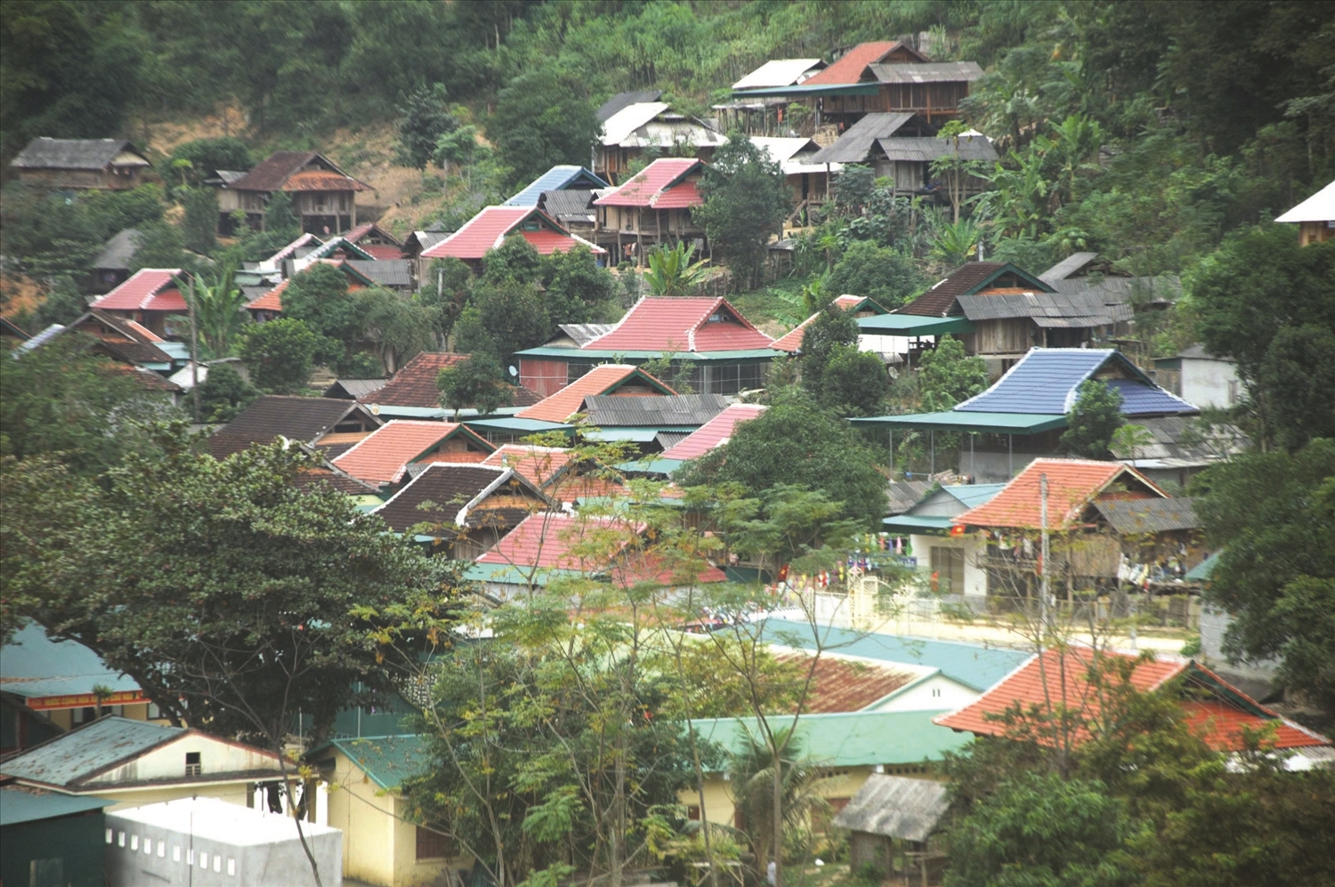  Một góc bản Côi, xã Lượng Minh, tỉnh Nghệ An. Ảnh minh họa