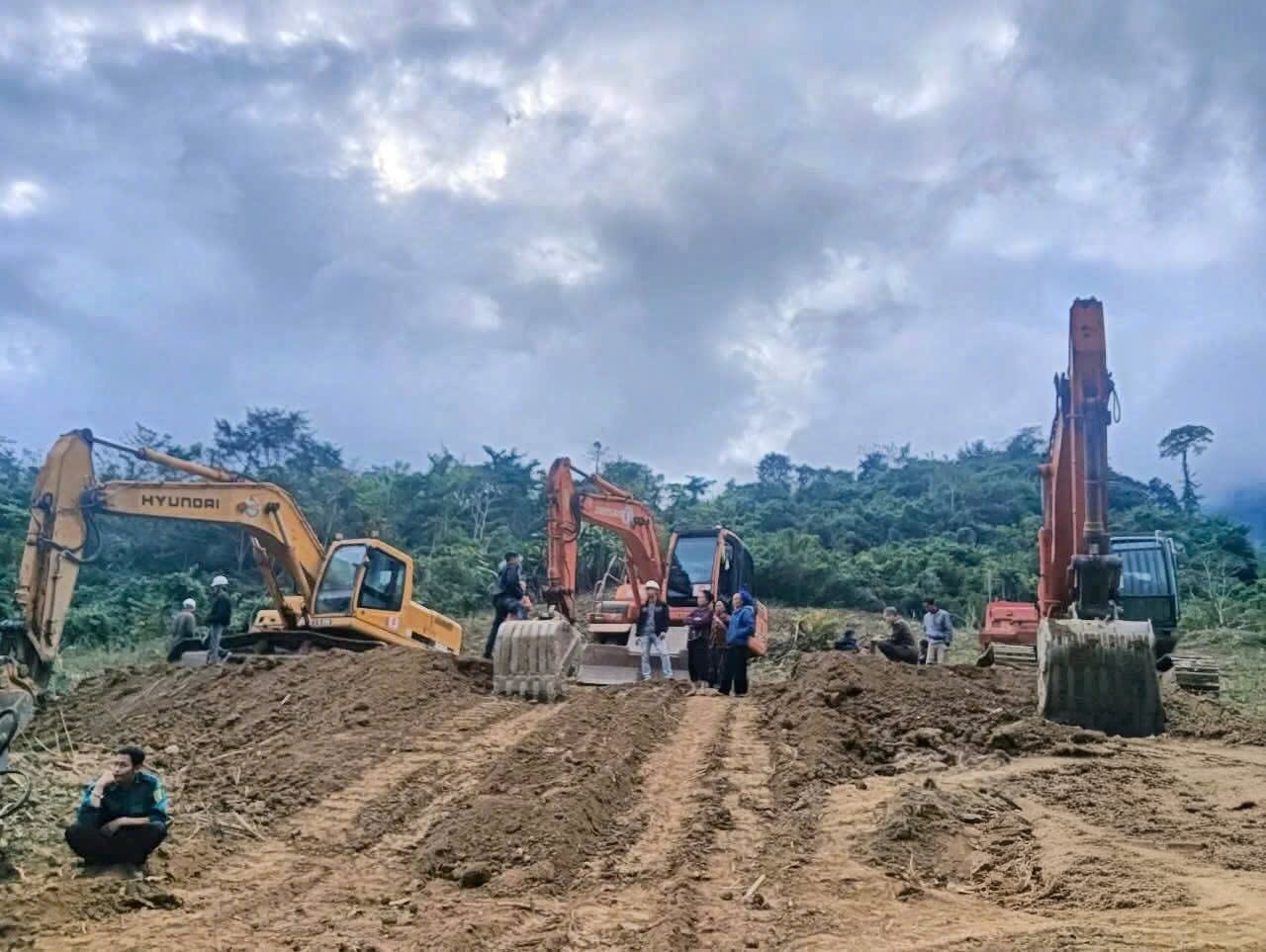 Lễ Khởi công xây dựng khu tái định cư ở xã Mỹ Lý - Ảnh: CSCC